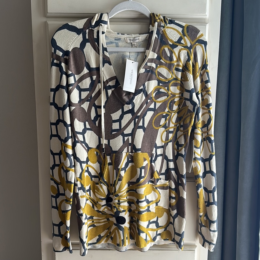 NWT Vertigo Paris Mustard Lagenlook V Neck Hoodie